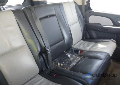 2008 Chevrolet Tahoe Lt из США, поврежденный, VIN 1GNFK13068R199656